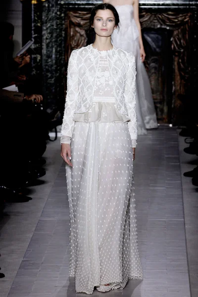 Look 22